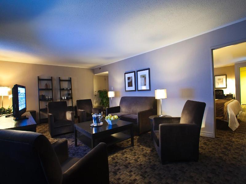 Delta Hotels By Marriott Beausejour Moncton Exterior photo