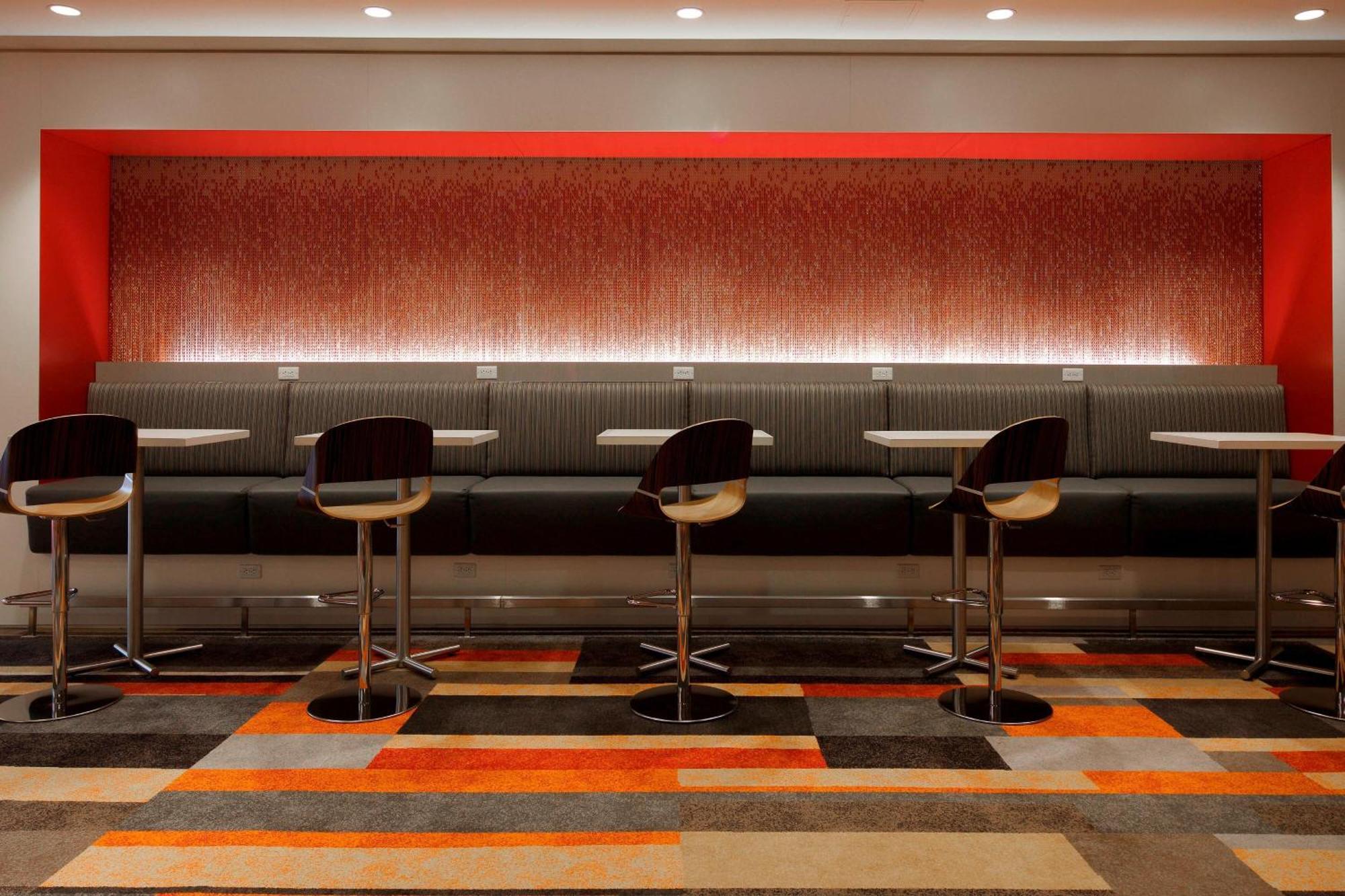 Delta Hotels By Marriott Beausejour Moncton Exterior photo