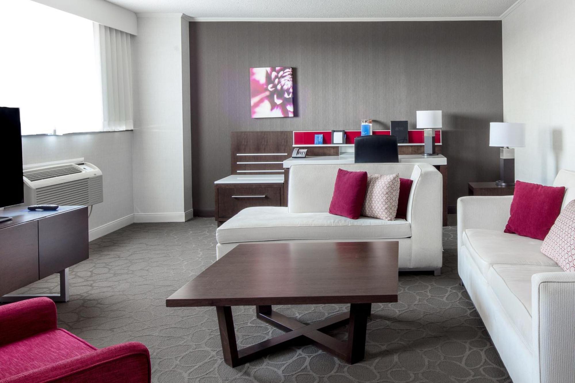Delta Hotels By Marriott Beausejour Moncton Exterior photo
