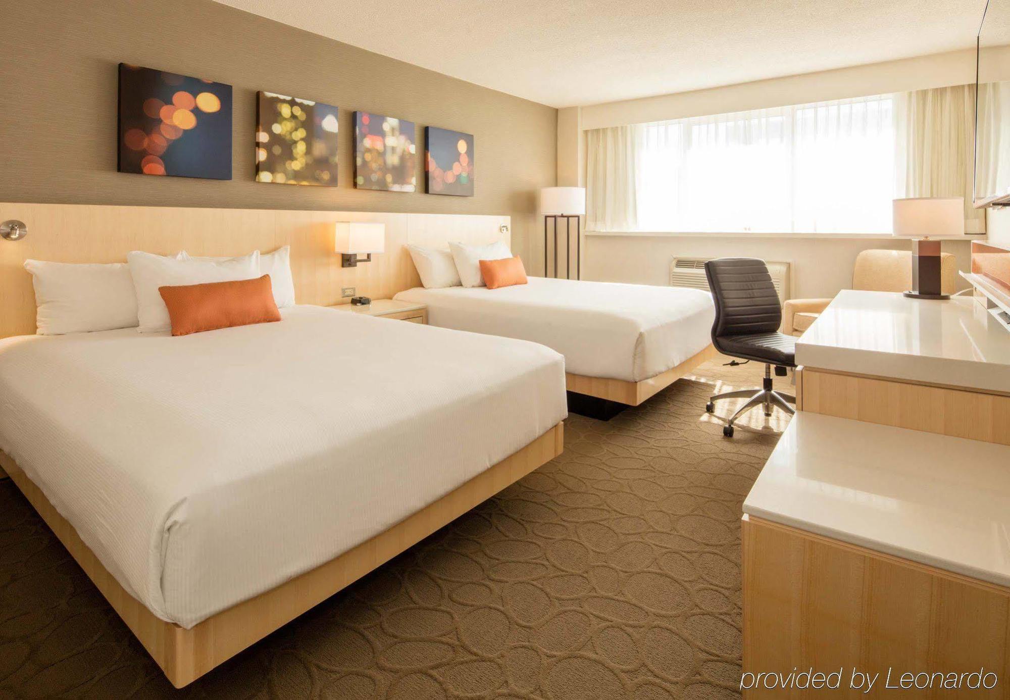 Delta Hotels By Marriott Beausejour Moncton Exterior photo