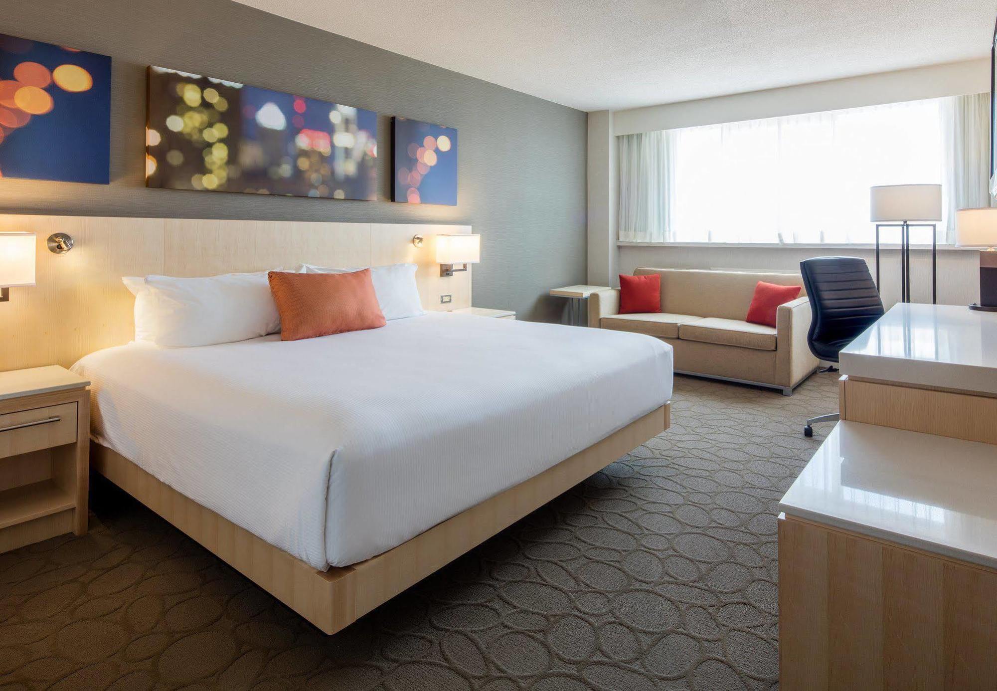 Delta Hotels By Marriott Beausejour Moncton Exterior photo